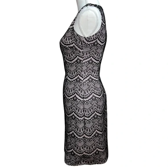Guess Black Lace Sheath Dress Size 2
Lace Overlay on Nude Satin Zip Back - Picture 2 of 8